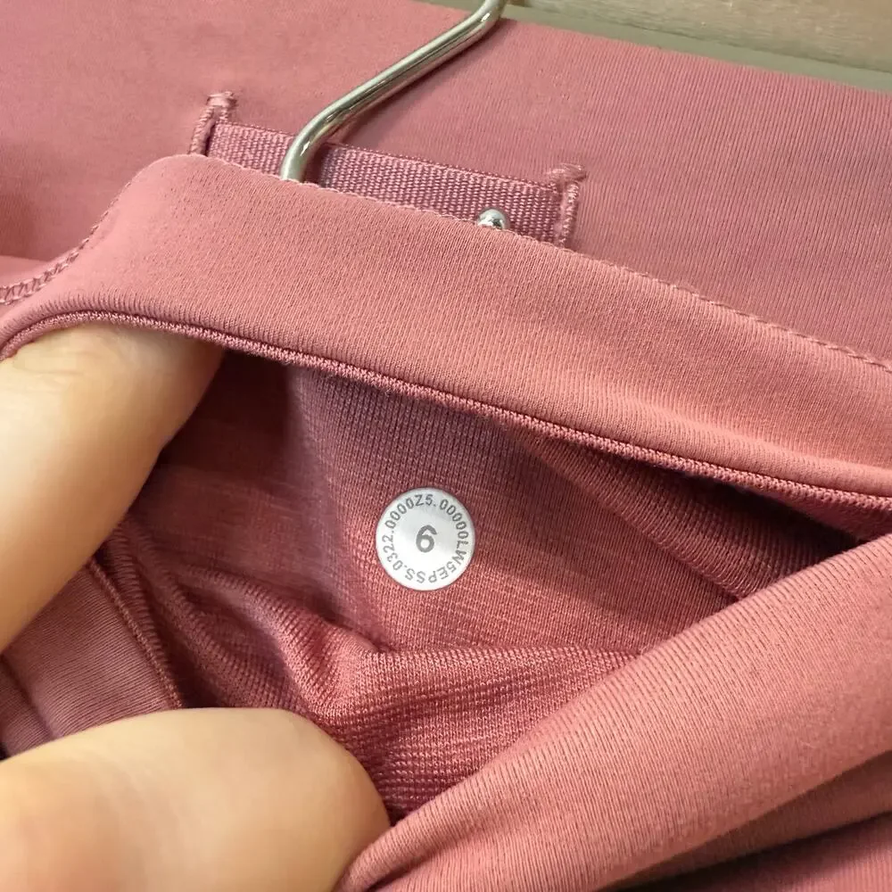 Lululemon Wunder Train High-Rise Tight‎ with Pockets 25